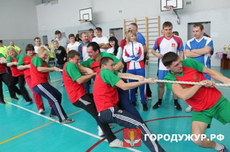    2014 .